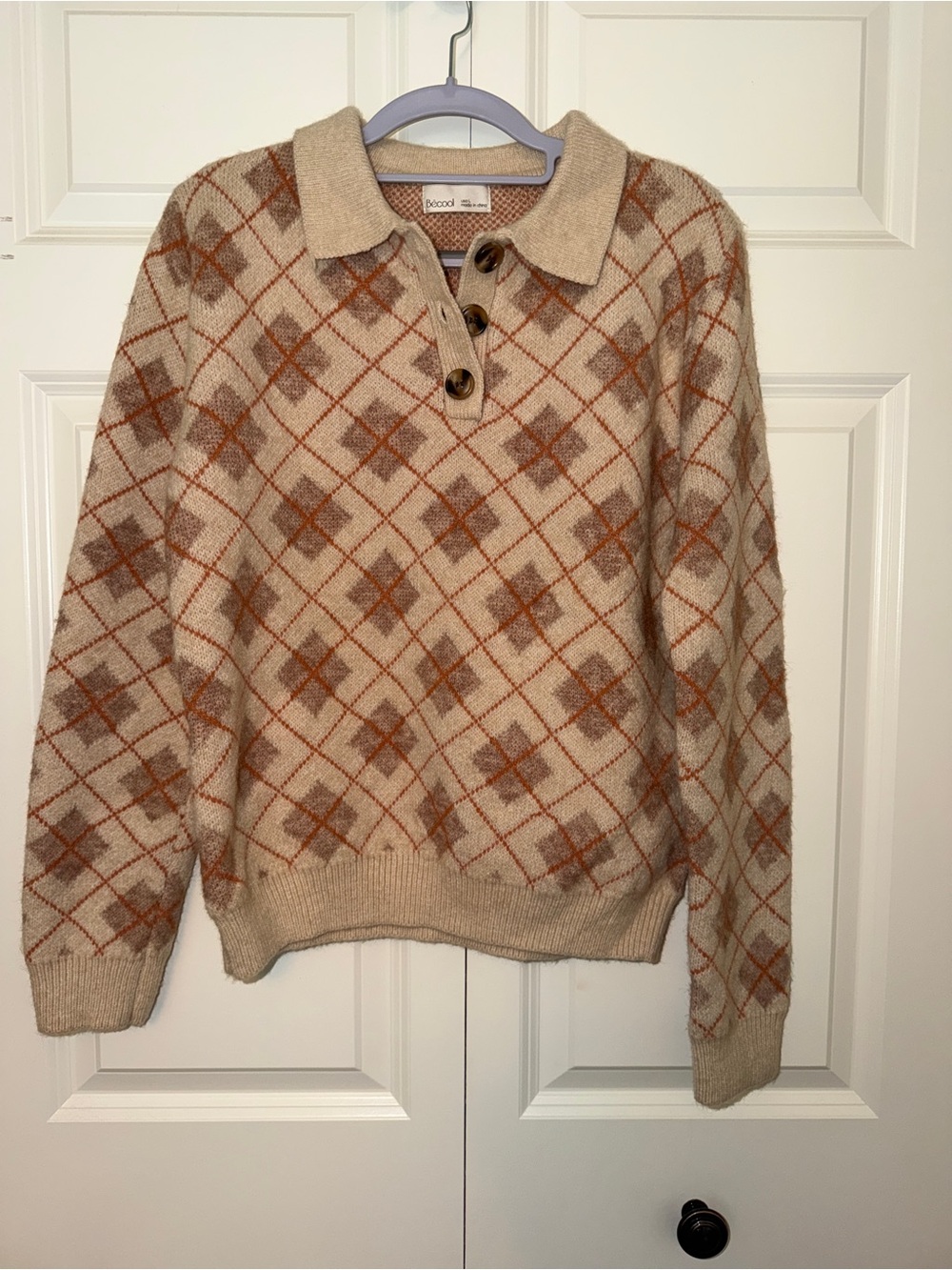 BE COOL Beige & Rust Argyle Polo Sweater